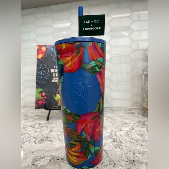 Starbucks x Farm Rio Blue Vibrant Tropical
Banana Mix SS Tumbler. NWT. HTF. Fun! - Picture 1 of 7